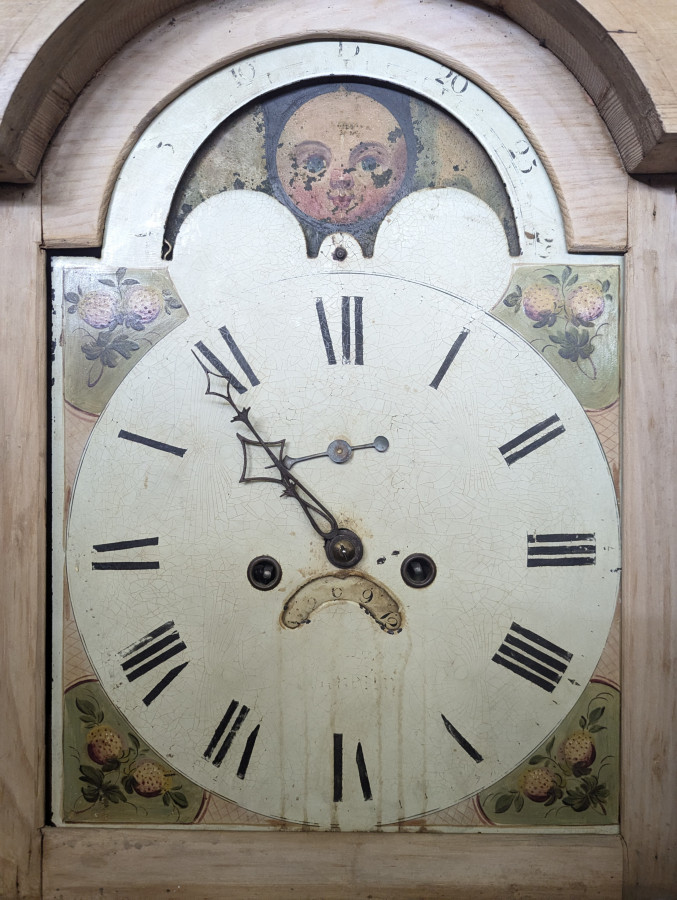 Horloge Anglaise façade de Fred Scott Dundee mouvement Walker & Hughes