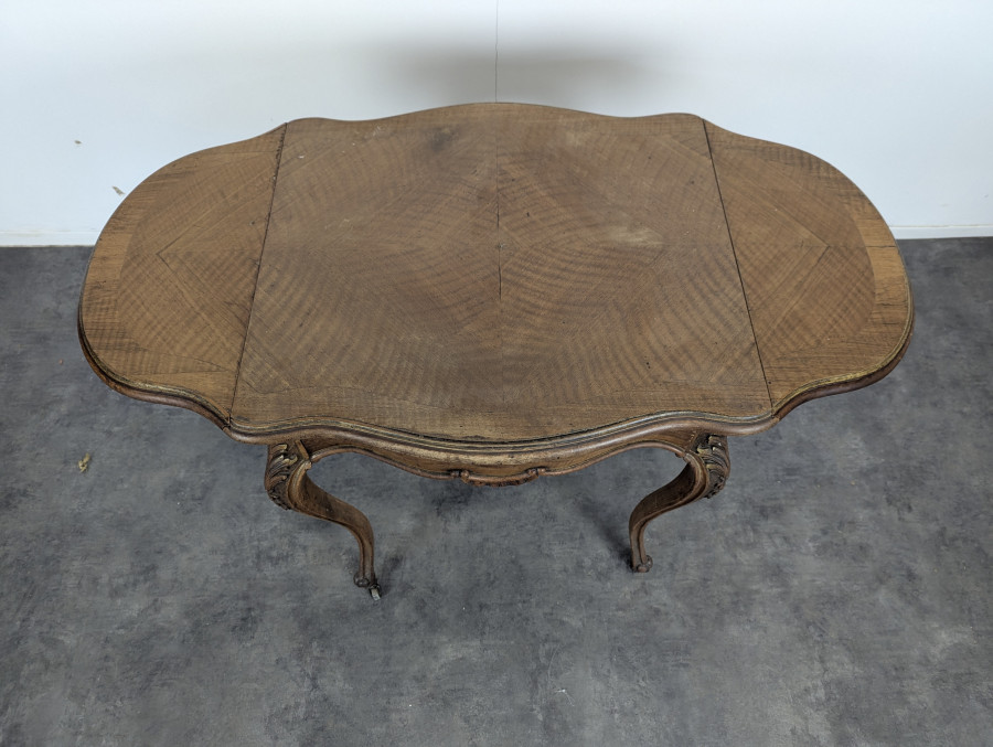Bureau de style Louis XV