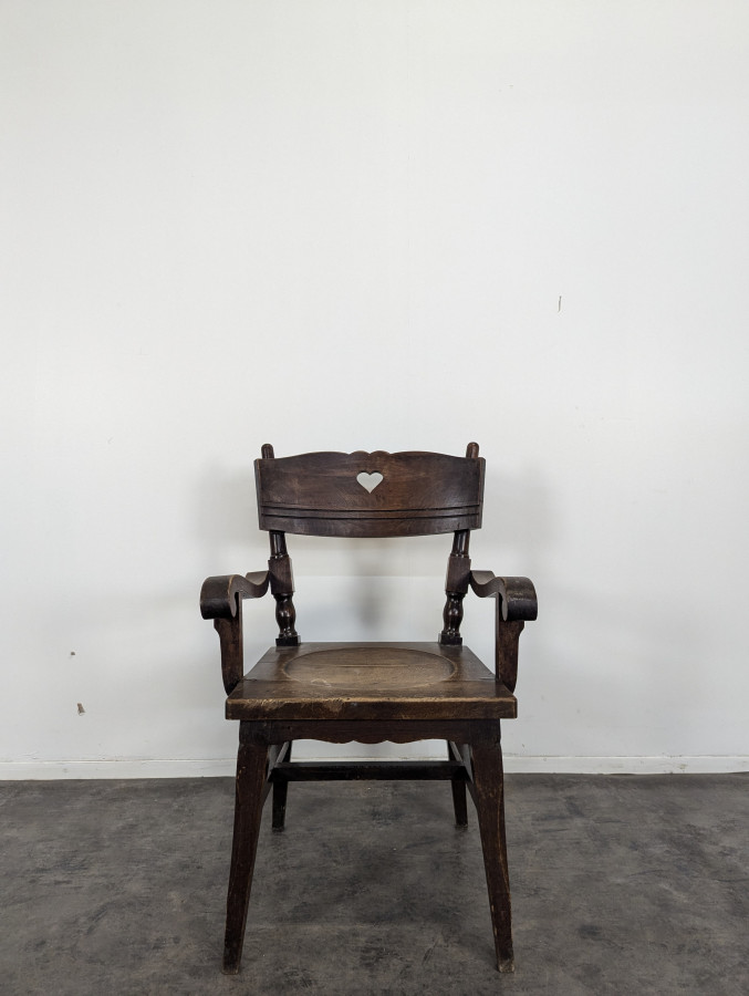 Fauteuil brutaliste