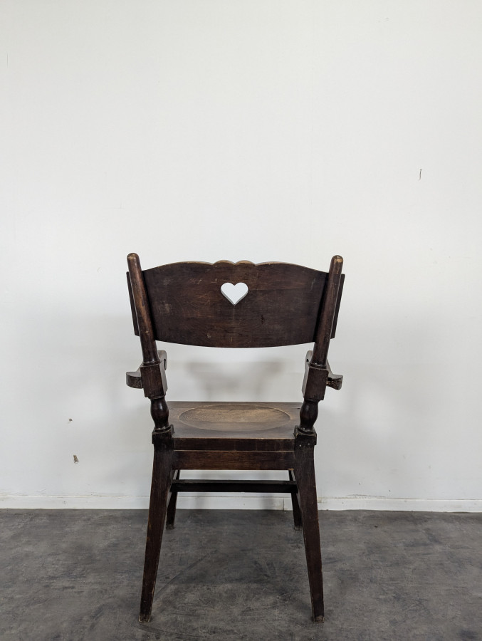 Fauteuil brutaliste