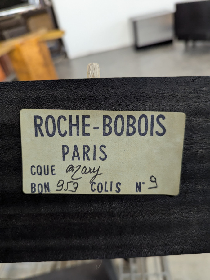Lit et chevet en alluminium brossé Roche Bobois Camora Nova