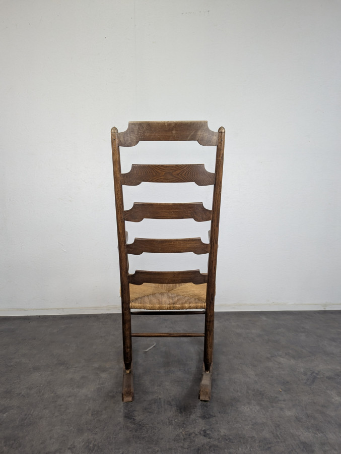 Fauteuil Rocking Chair brutaliste