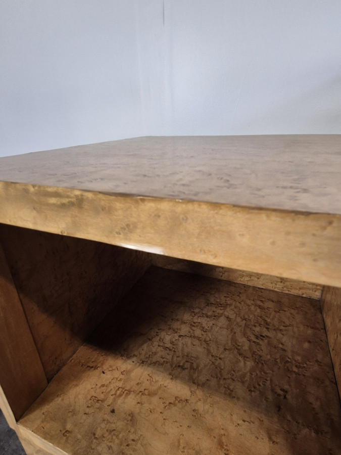 Meuble de rangement en loupe d'amboine