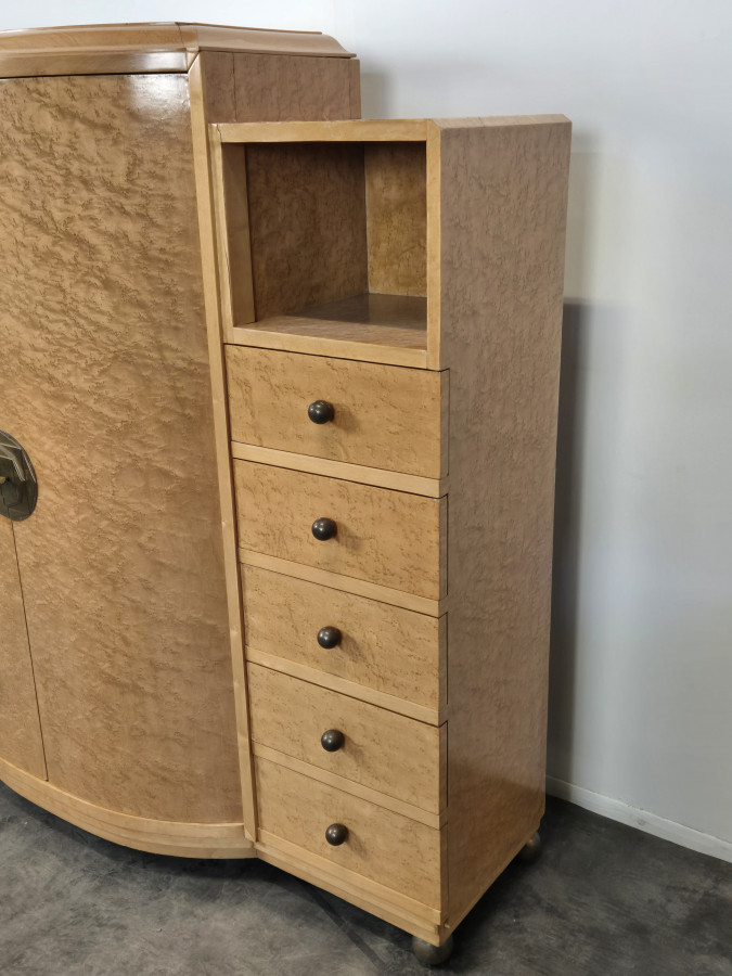 Meuble de rangement en loupe d'amboine