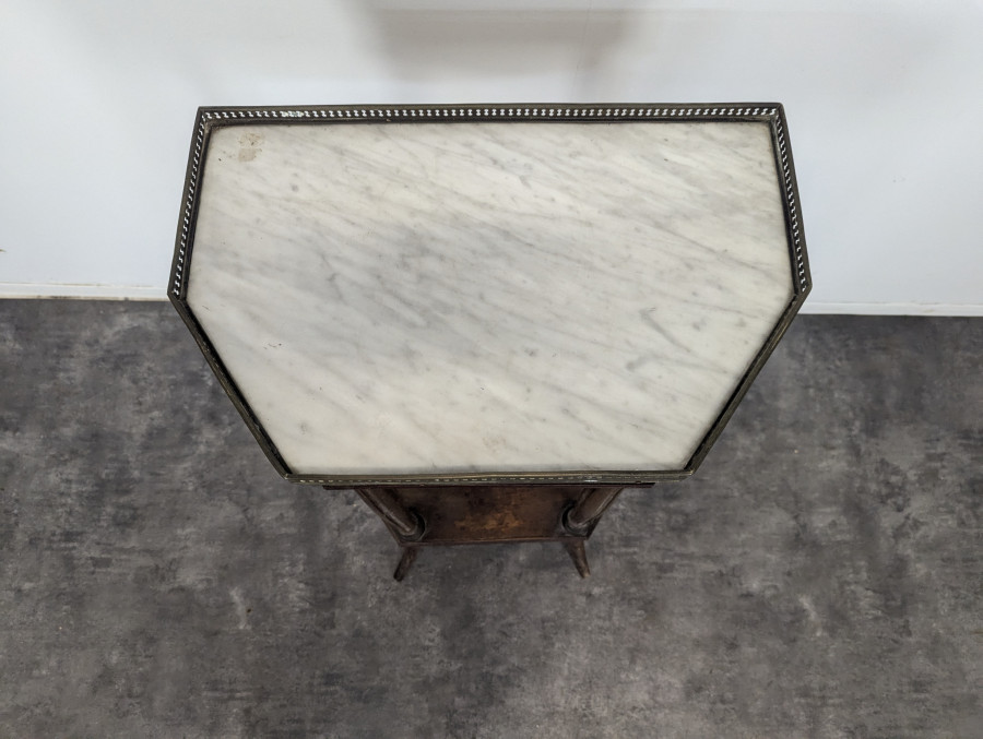 Table d'appoint époque Napoléon III en Acajou