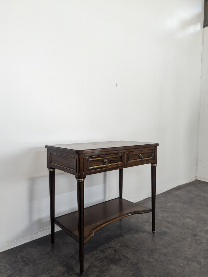 Console de style Louis XVI
