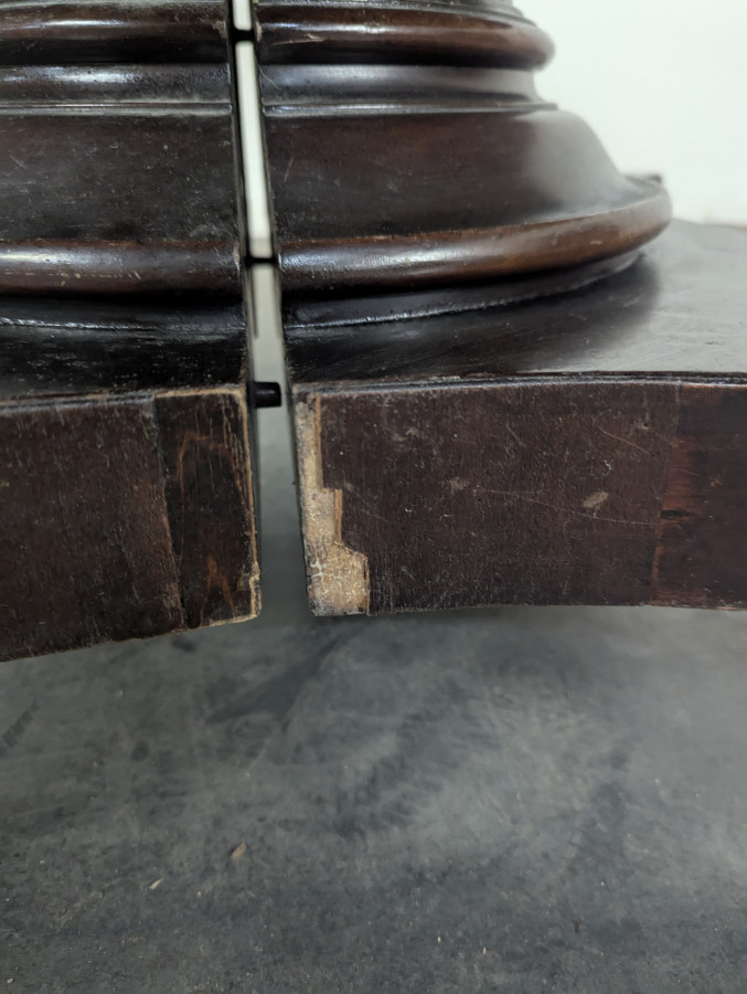 Table anglaise en Acajou