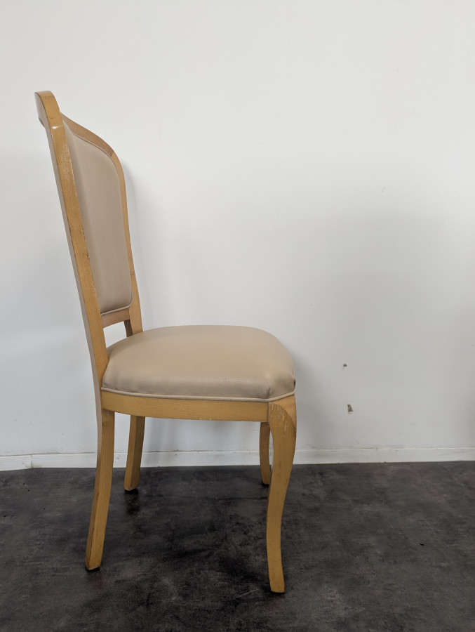 Série de 4 chaises en hêtre