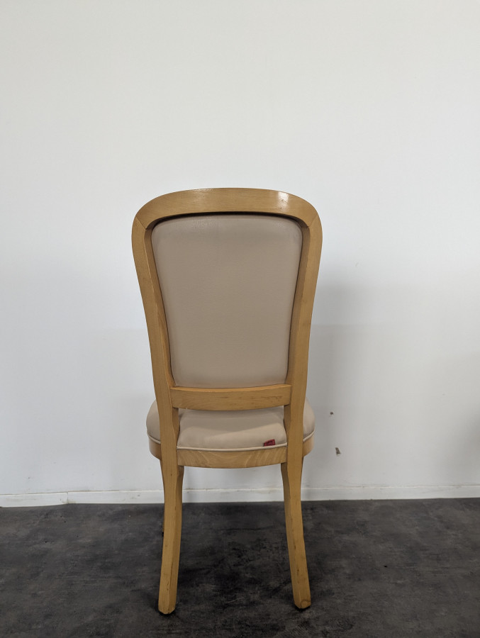 Série de 4 chaises en hêtre