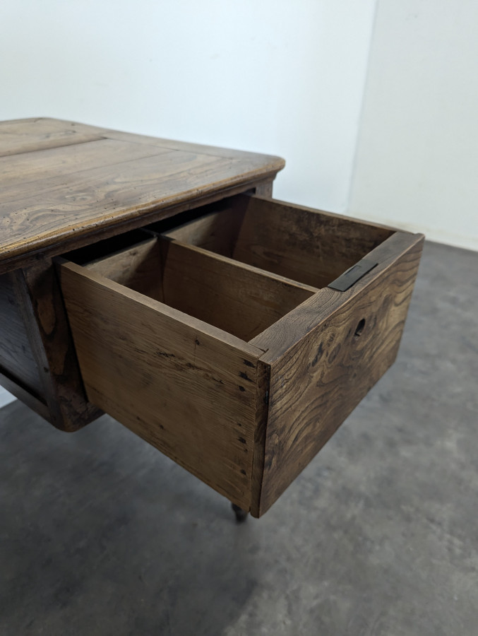 Bureau en orme époque XIX ème