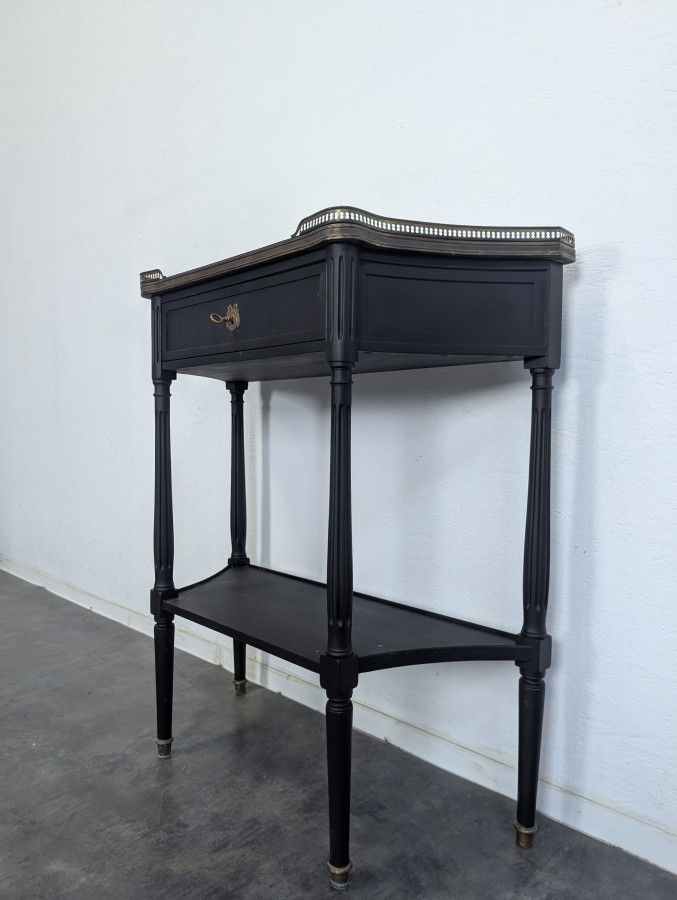 Console de style Louis XVI avec galerie laiton