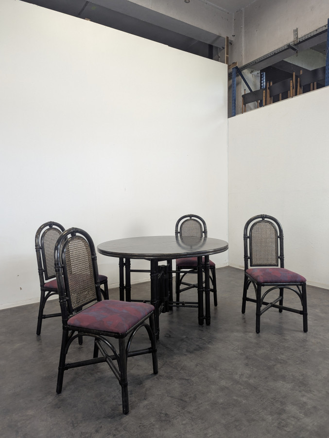 Tables et chaises Bambou à Cannages