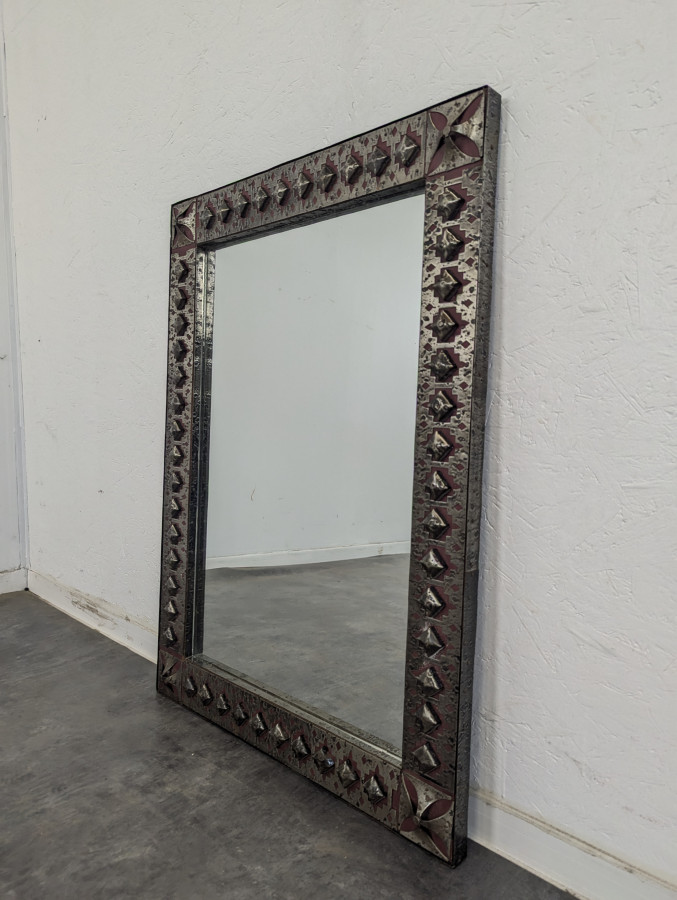 Miroir en métal gainé de cuir des années 30