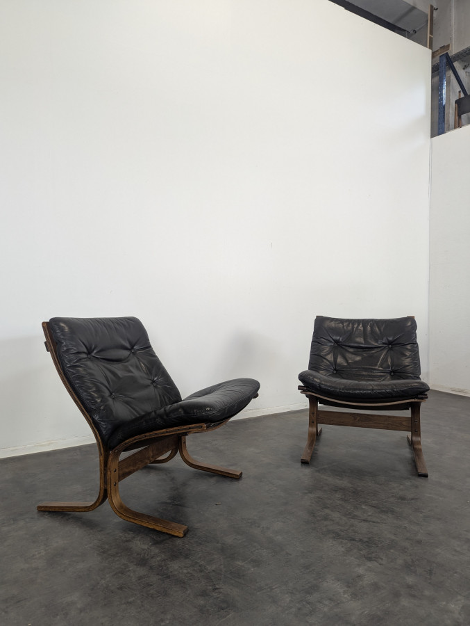 Paire de fauteuils de Ingmar Relling