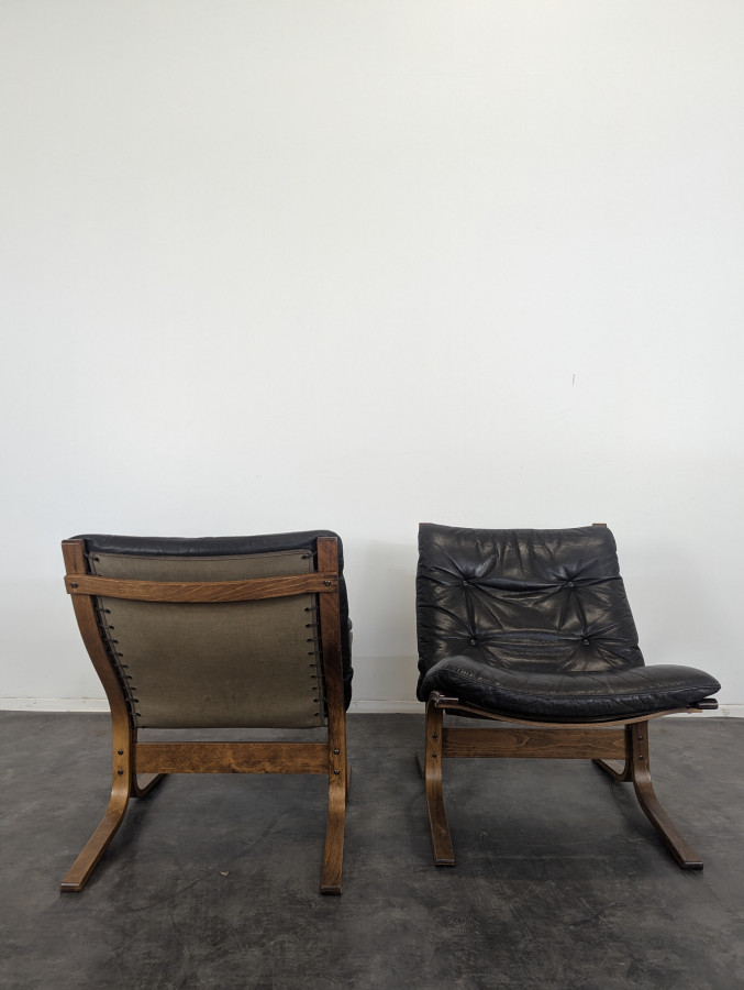Paire de fauteuils de Ingmar Relling