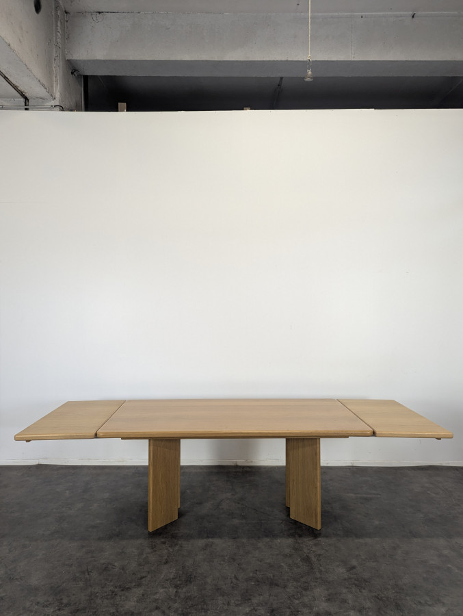 Table de salle à manger en chêne massif