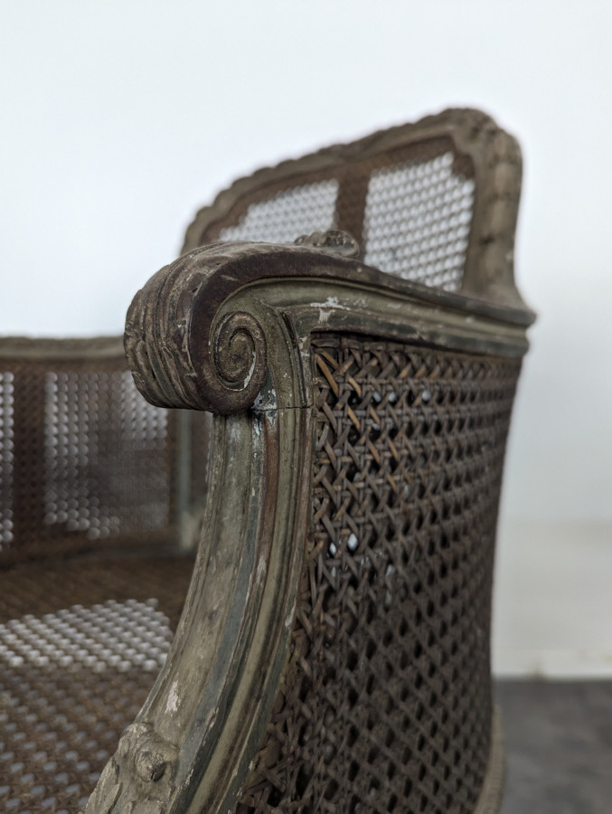 Paire de fauteuil cannés réchampi de style Louis XVI