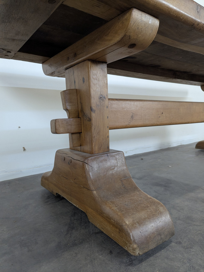 Table de monastère en chêne massif