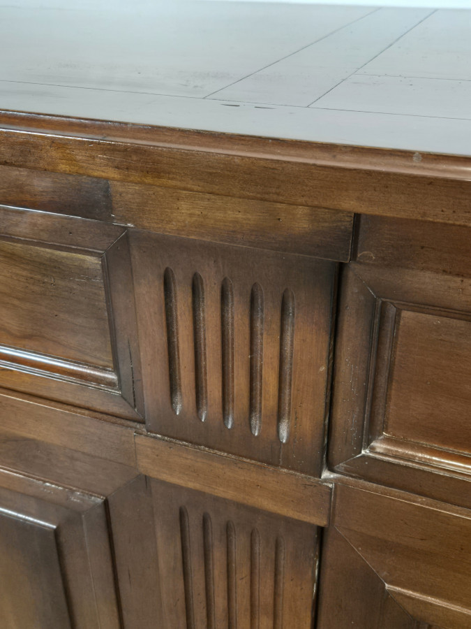 Buffet de style Louis XVI en Merisier