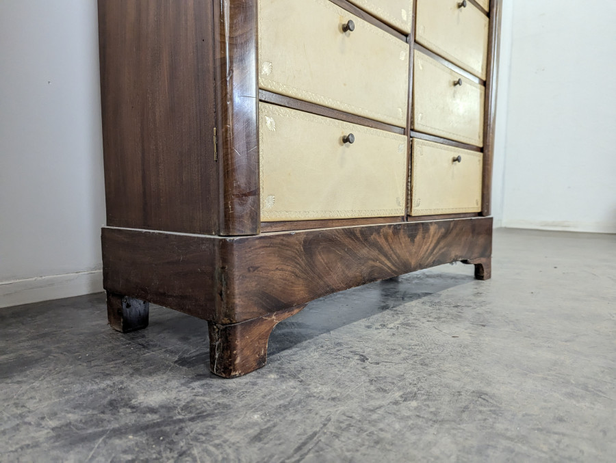 Cartonnier d'époque Louis Philippe en plaquage d'Acajou flammé
