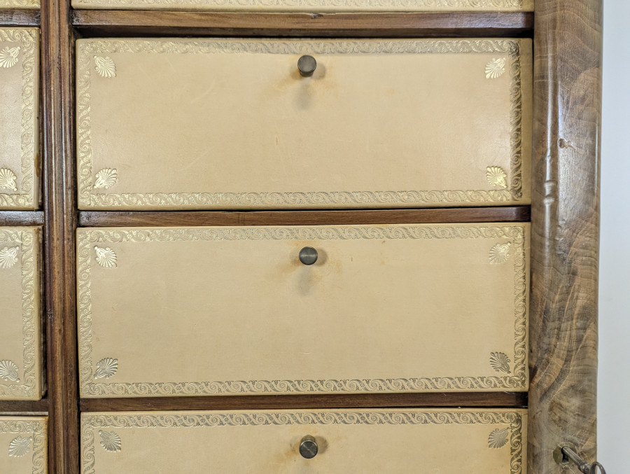 Cartonnier d'époque Louis Philippe en plaquage d'Acajou flammé