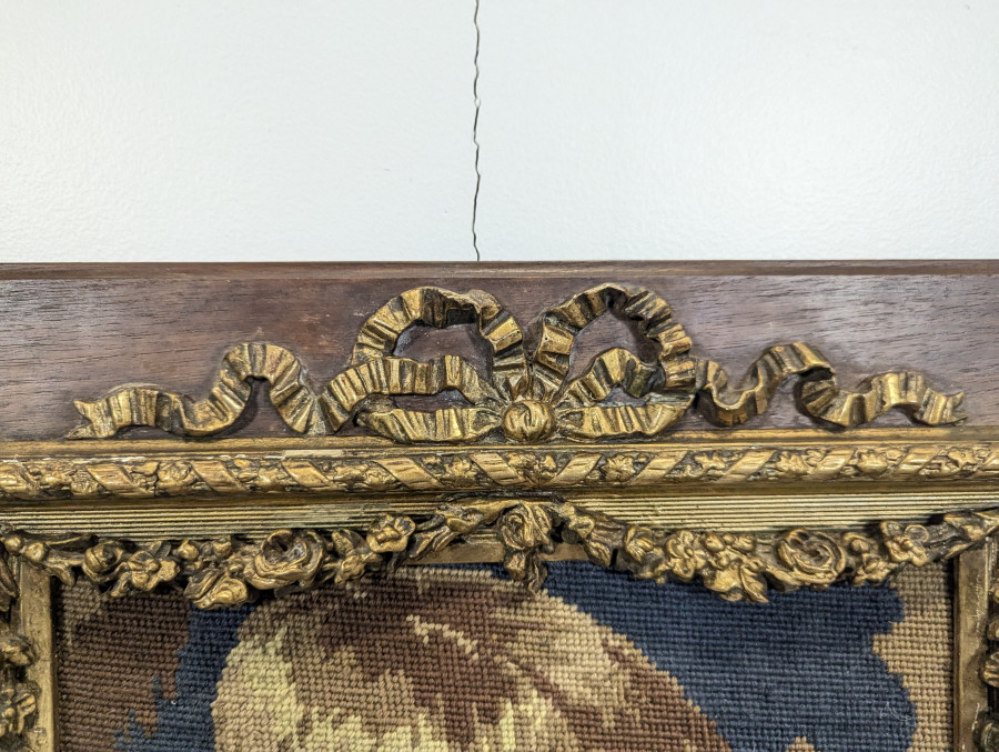Tapisserie dans un dadre de style Louis XVI