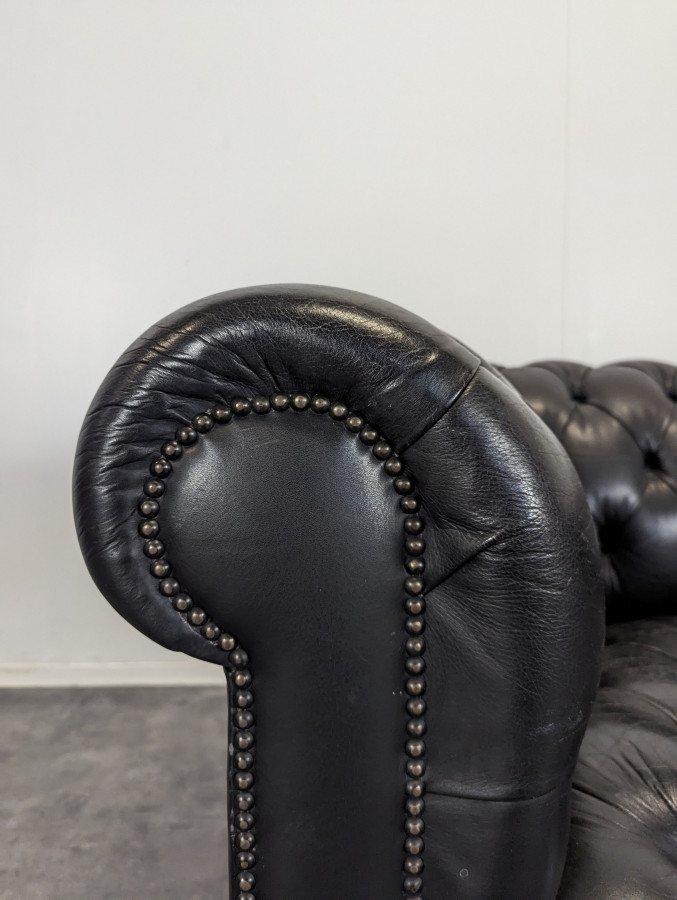 Canapé en cuir Chesterfield 2 places