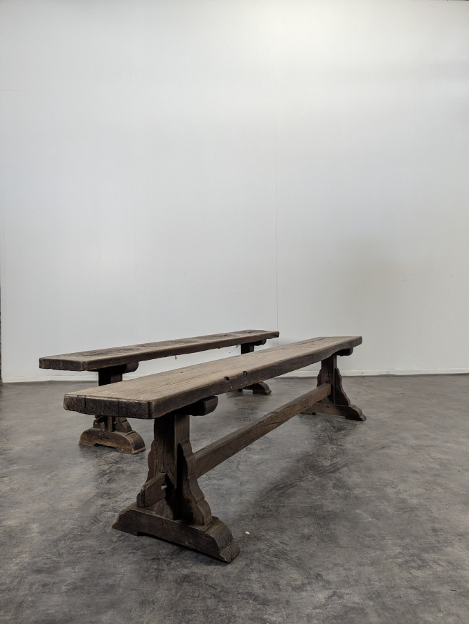 Paire de bancs rustiques en chêne massif
