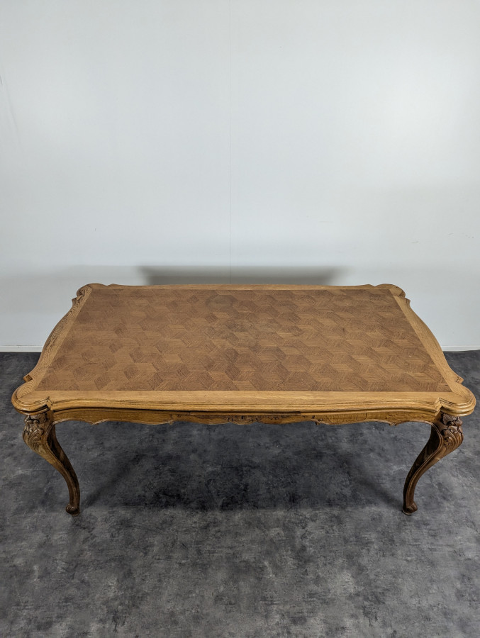 Table de style Louis XV allonges à l'italienne