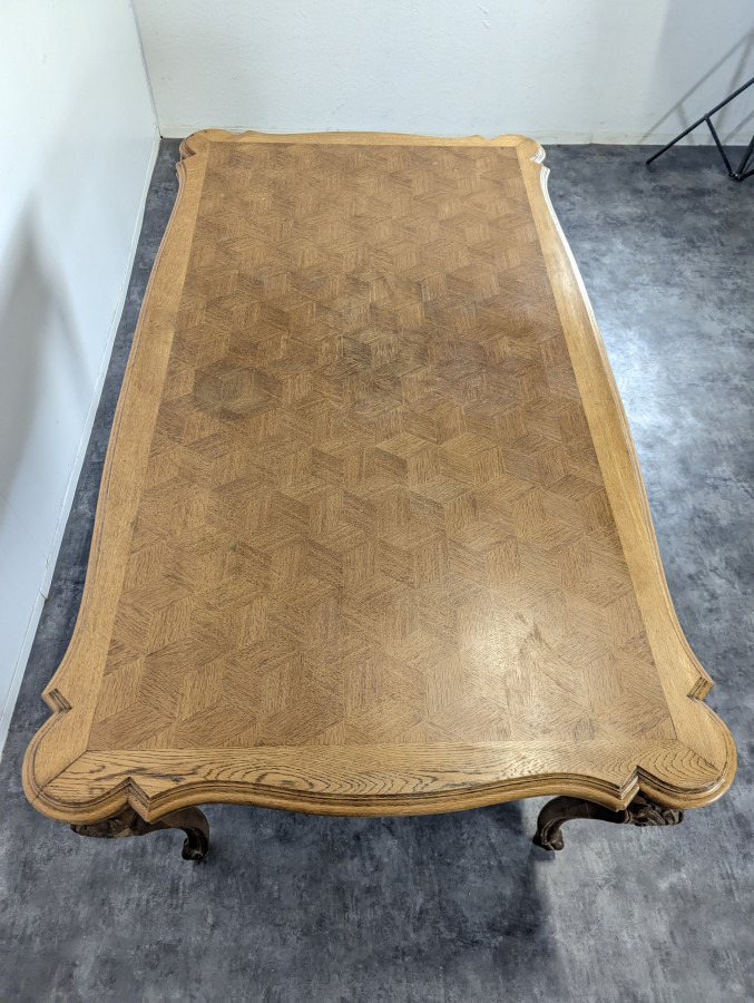Table de style Louis XV allonges à l'italienne