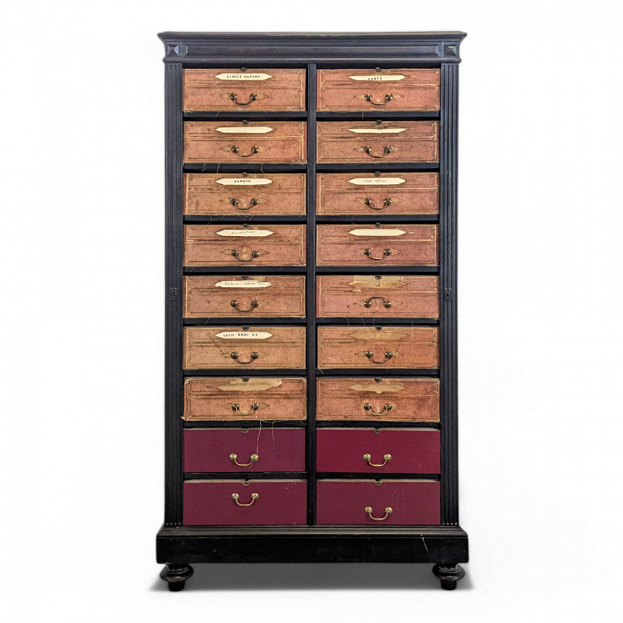 Cartonnier en bois noirci fin XIXe