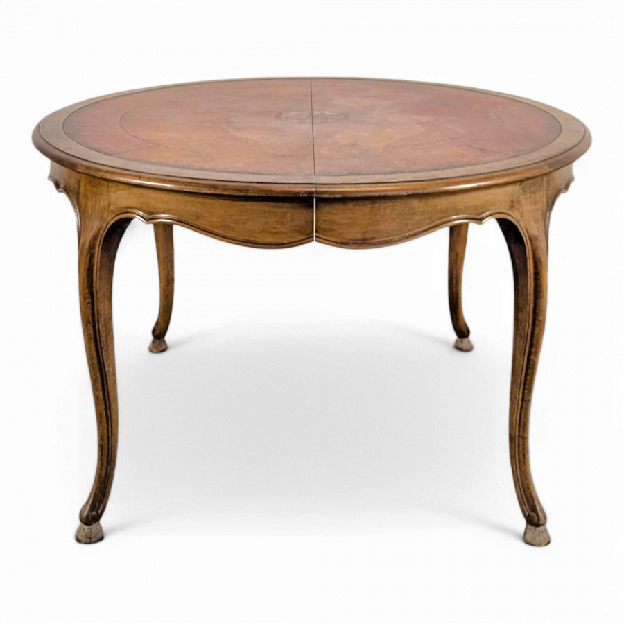 Table de style Louis XV avec plateau en cuir