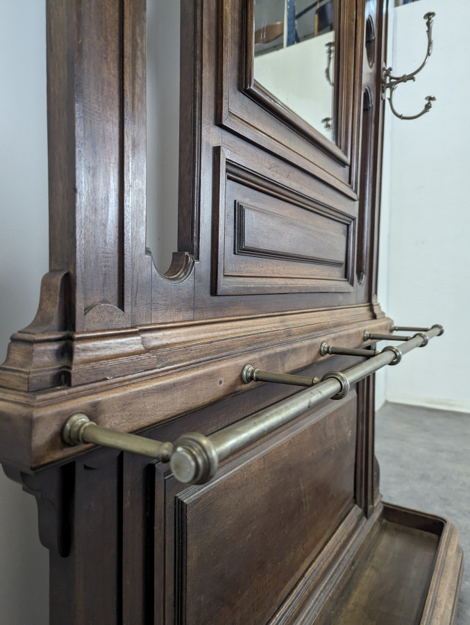 Vestiaire en Noyer fin XIXe