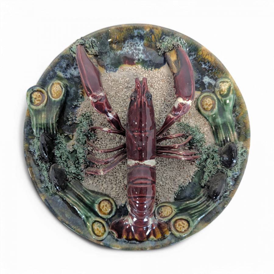 Assiette Langouste en Majolique Portugaise appellé Caldas