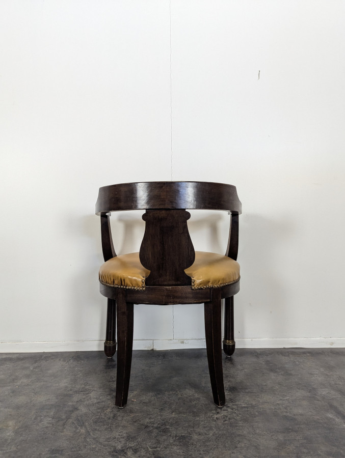 Fauteuil de style Empire en placage Acajou