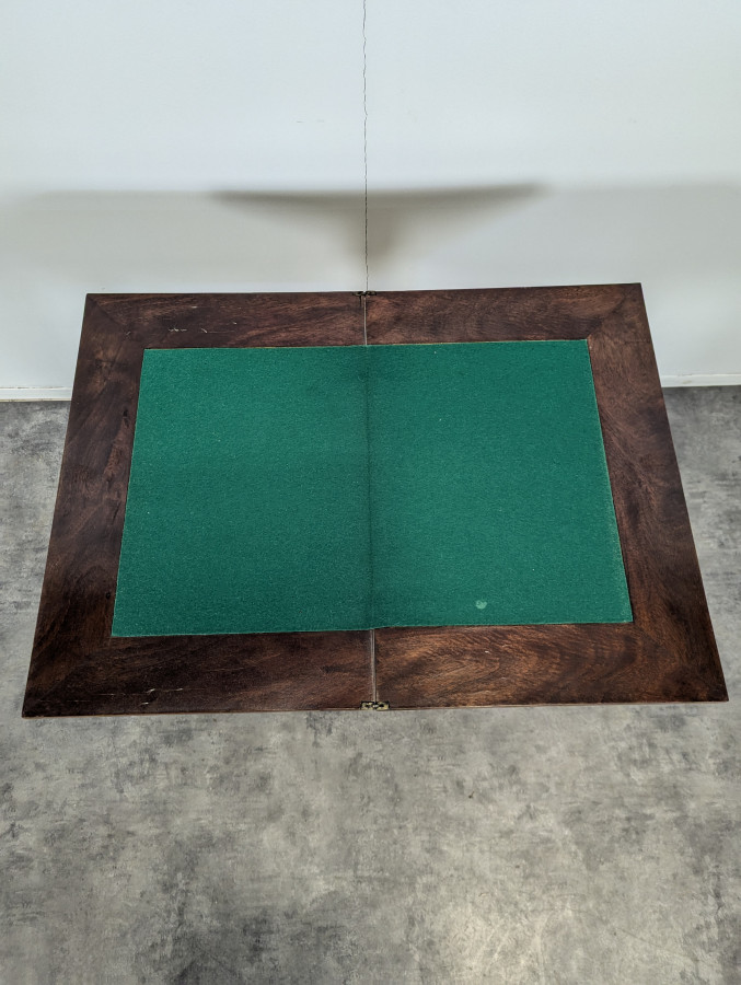 Table à jeu de style Empire en Acajou