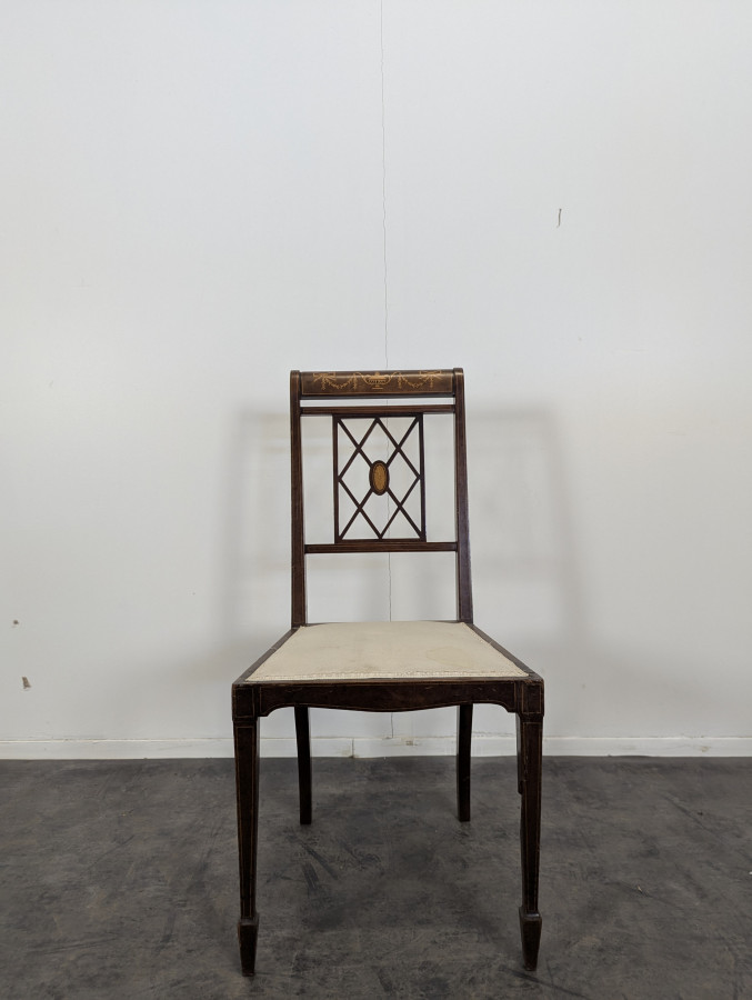 Chaise Anglaise en Marqueterie d'Acajou et Citronnier