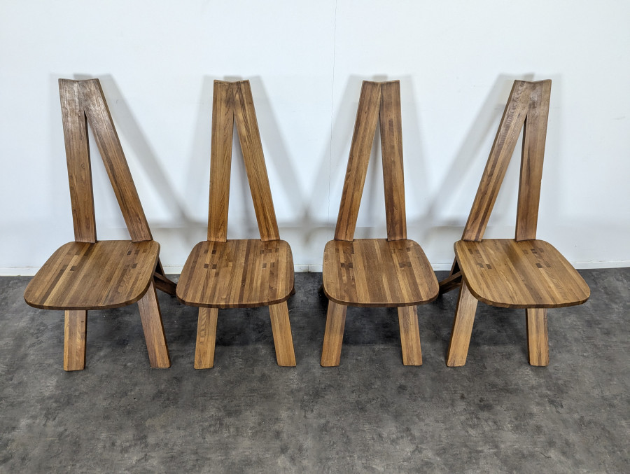 Série de 4 chaises de Pierre Chapo modèle S45 en orme massif