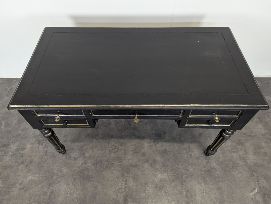 Bureau de style Louis XVI