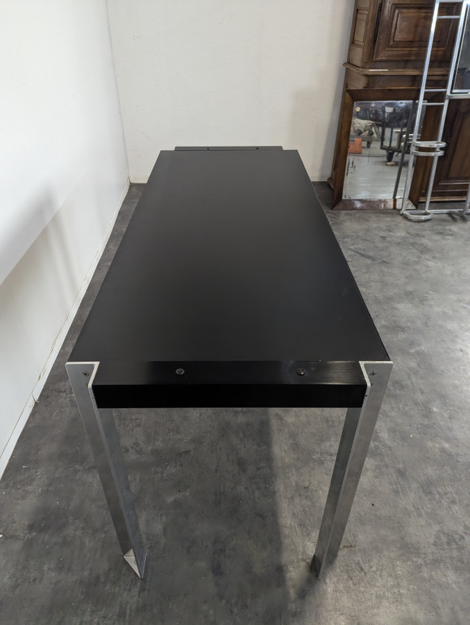 Bureau en Aluminium et bois de Georges Frydman, Edition E.f.a
