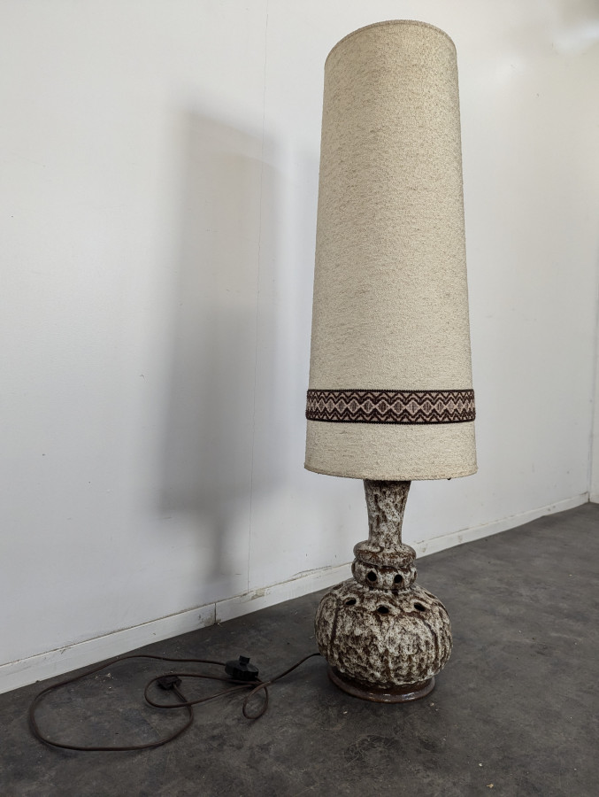 Lampe en céramique vernissée