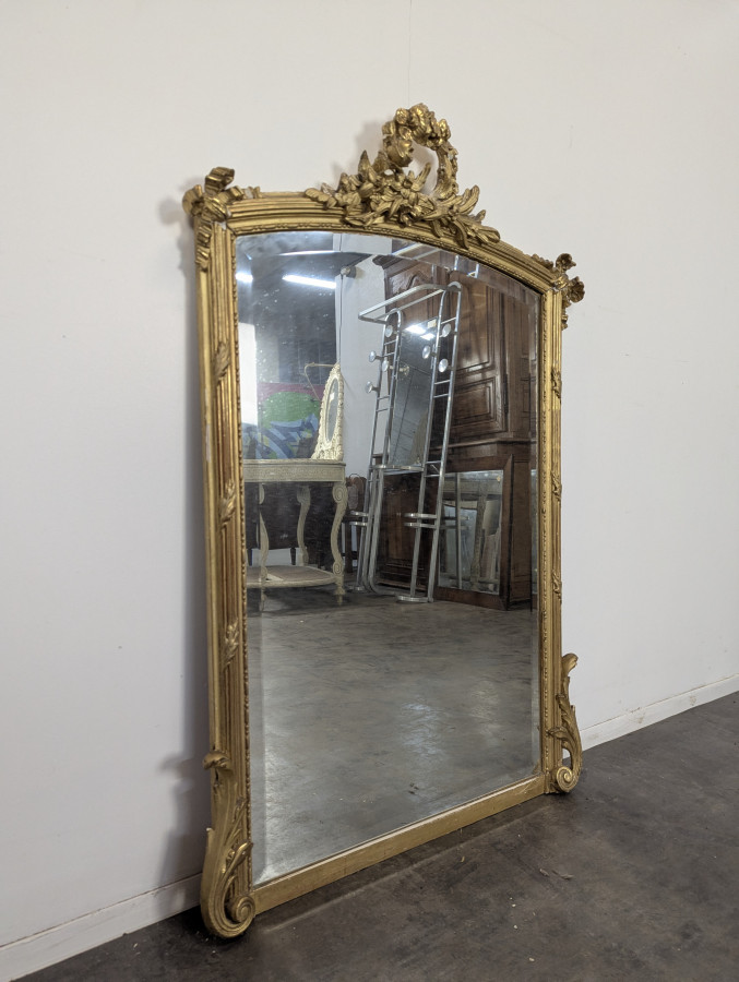 Miroir en bois doré époque Napoléon III