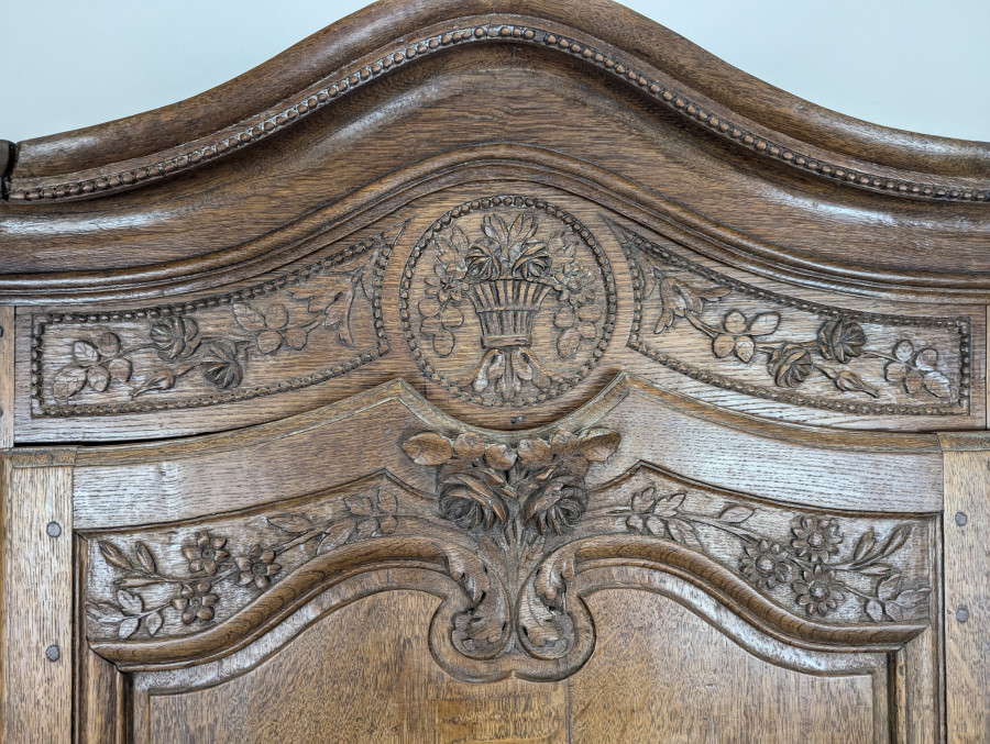 Commode bonnetière cauchoise en chêne