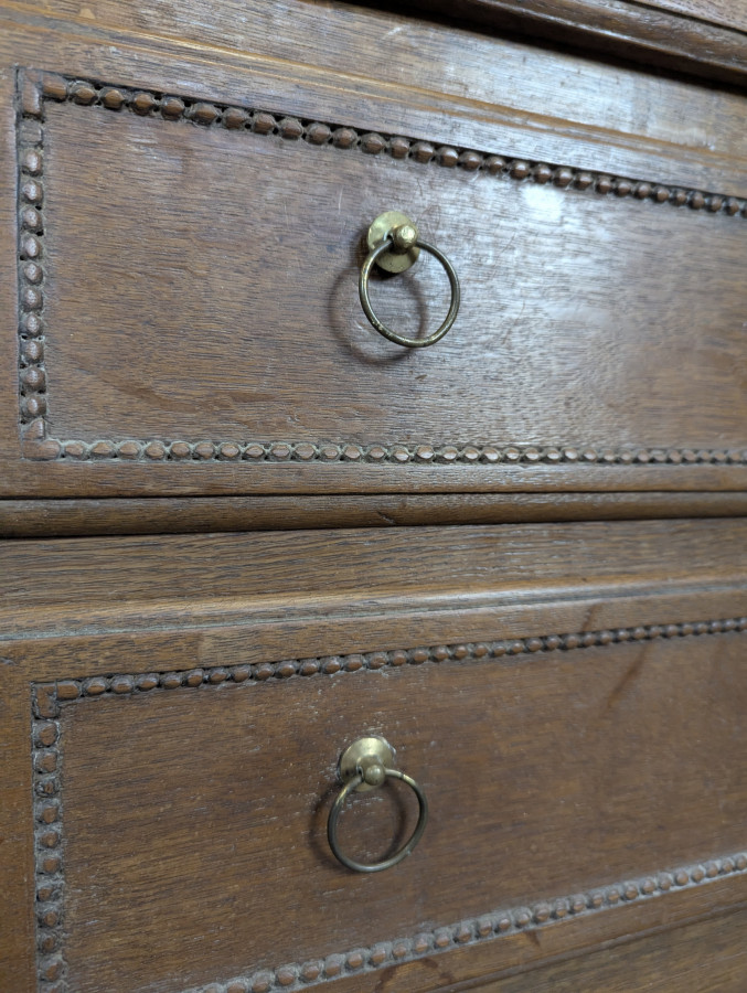 Commode bonnetière cauchoise en chêne
