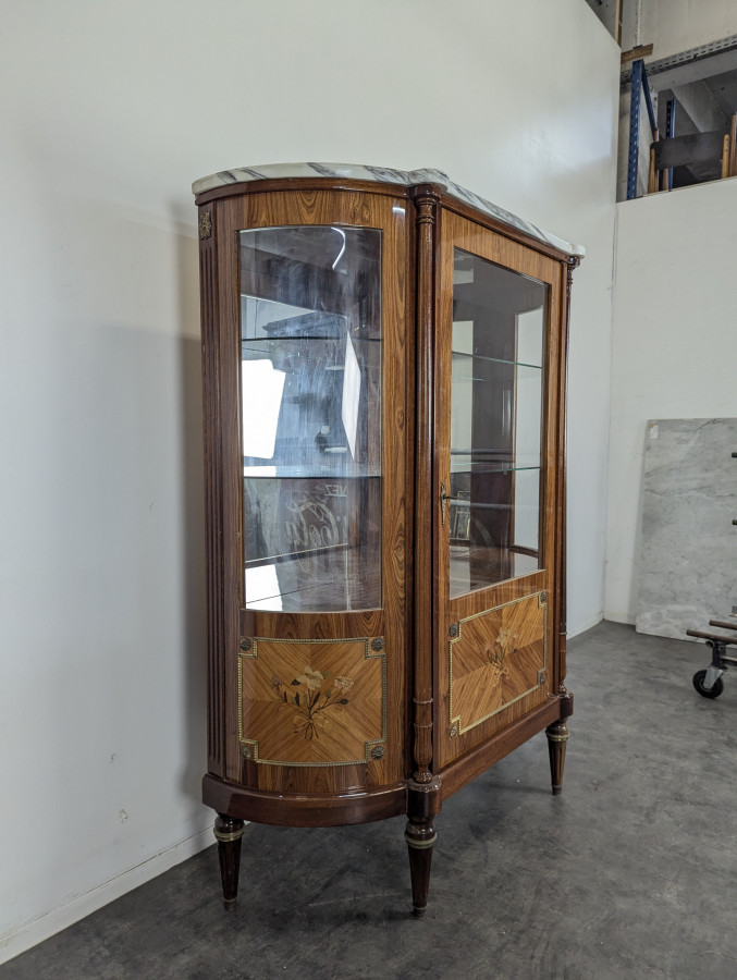 Vitrine Argentier en marqueterie de bois de rose