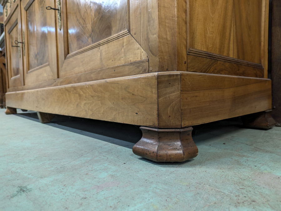 Enfilade en noyer époque Restauration