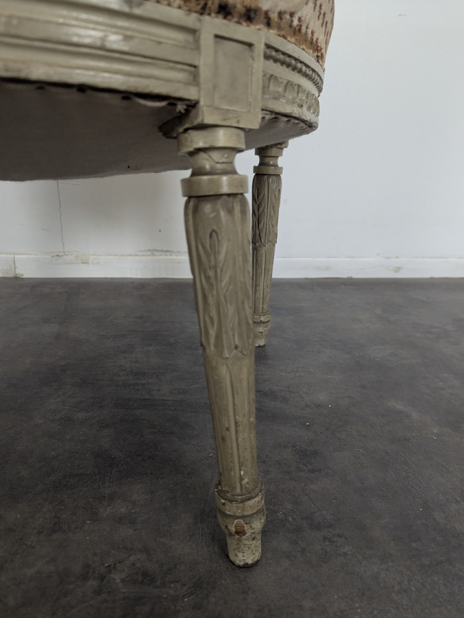 Paire de fauteuil de style Louis XVI réchampis