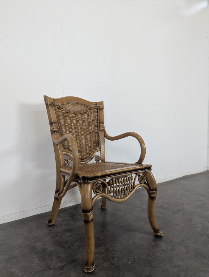 Ensemble 4 chaises 2 fauteuils et Table de salle à manger en Rotin