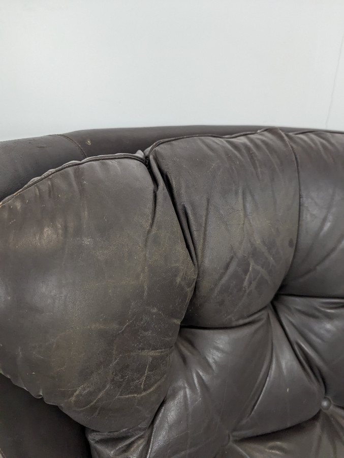 Paire de fauteuil Steiner en cuir marron foncé