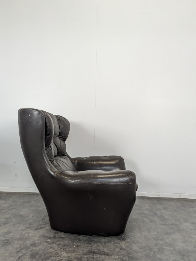 Paire de fauteuil Steiner en cuir marron foncé